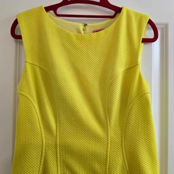 Betsey Johnson Dress - Yellow Textured Knit Stretch with Ruffle Hem - Picture 3 of 10